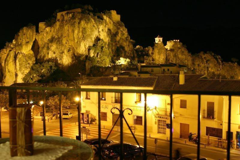 Alojamientos Rurales Aitana Guadalest Rum bild